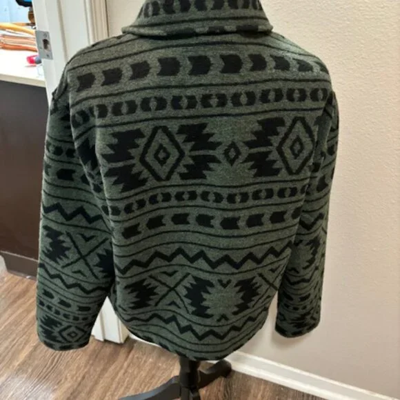 Wallflower Southwestern style Full Snap Jacket EUC - Picture 4 of 5